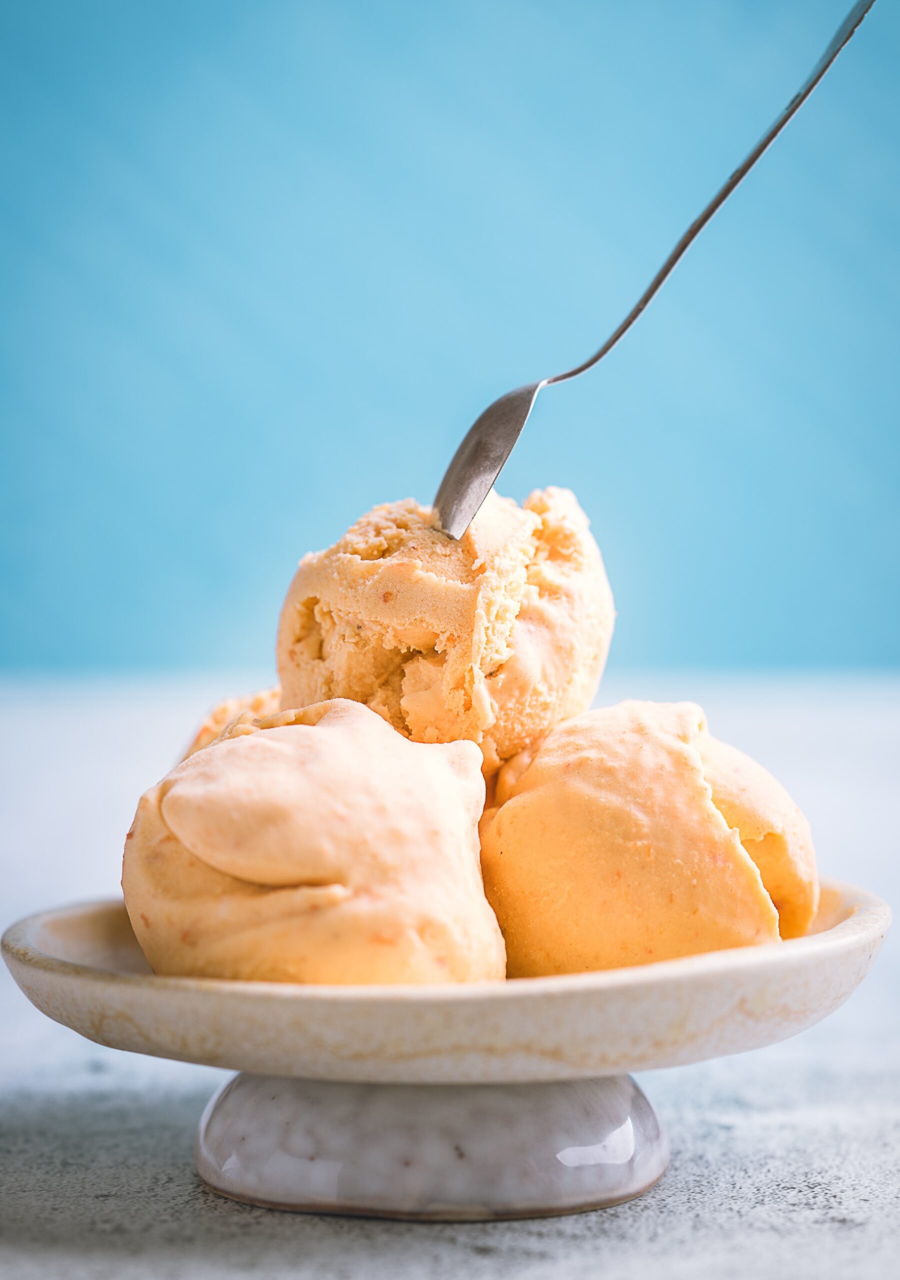 Olive Oil Ice Cream (No churn)
